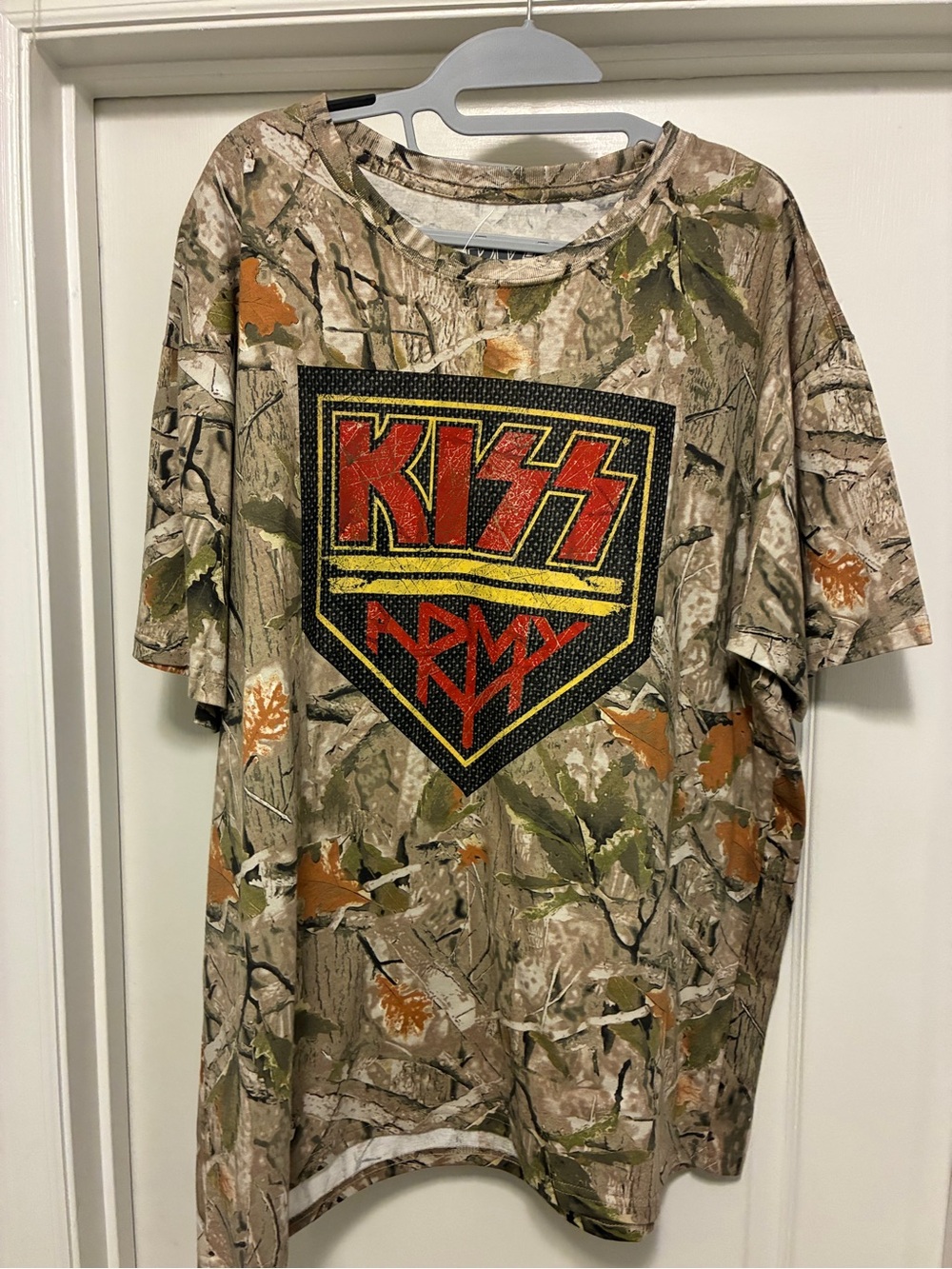 KISS Camo Graphic Kids T-Shirt - Brown/Green